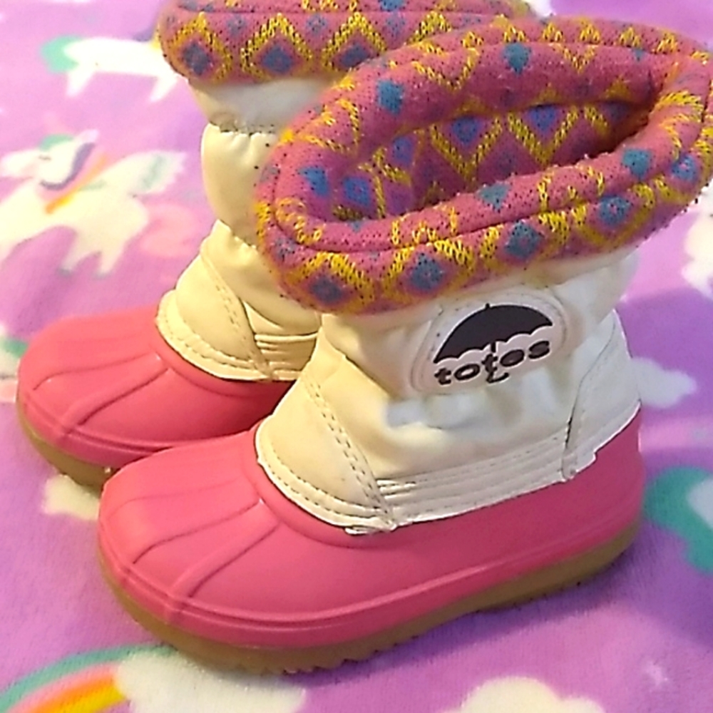 Babies Size 5 Totes boots white and pink